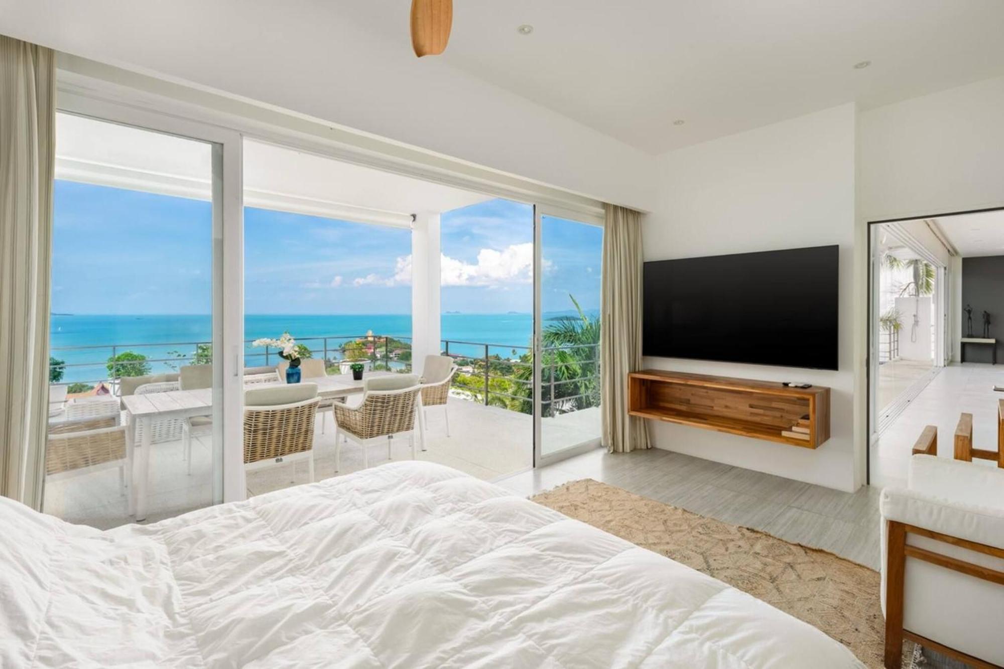 Luxury Sea View Pool L At Unique Residences