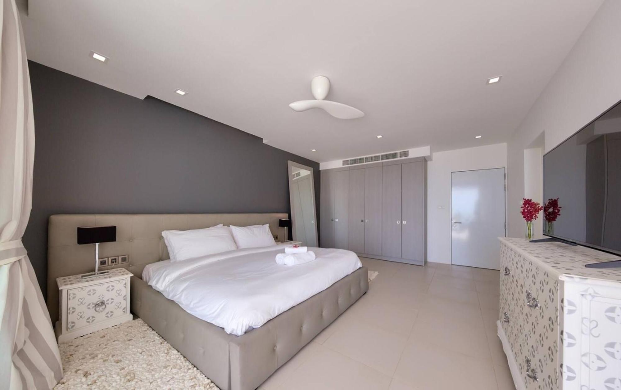 Luxury Sea View Pool L At Unique Residences *